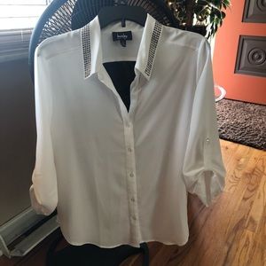 Dressy white blouse v back never worn!